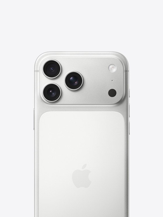 iphone-17-pro-max-witb-silver-202509_FMT_WHH